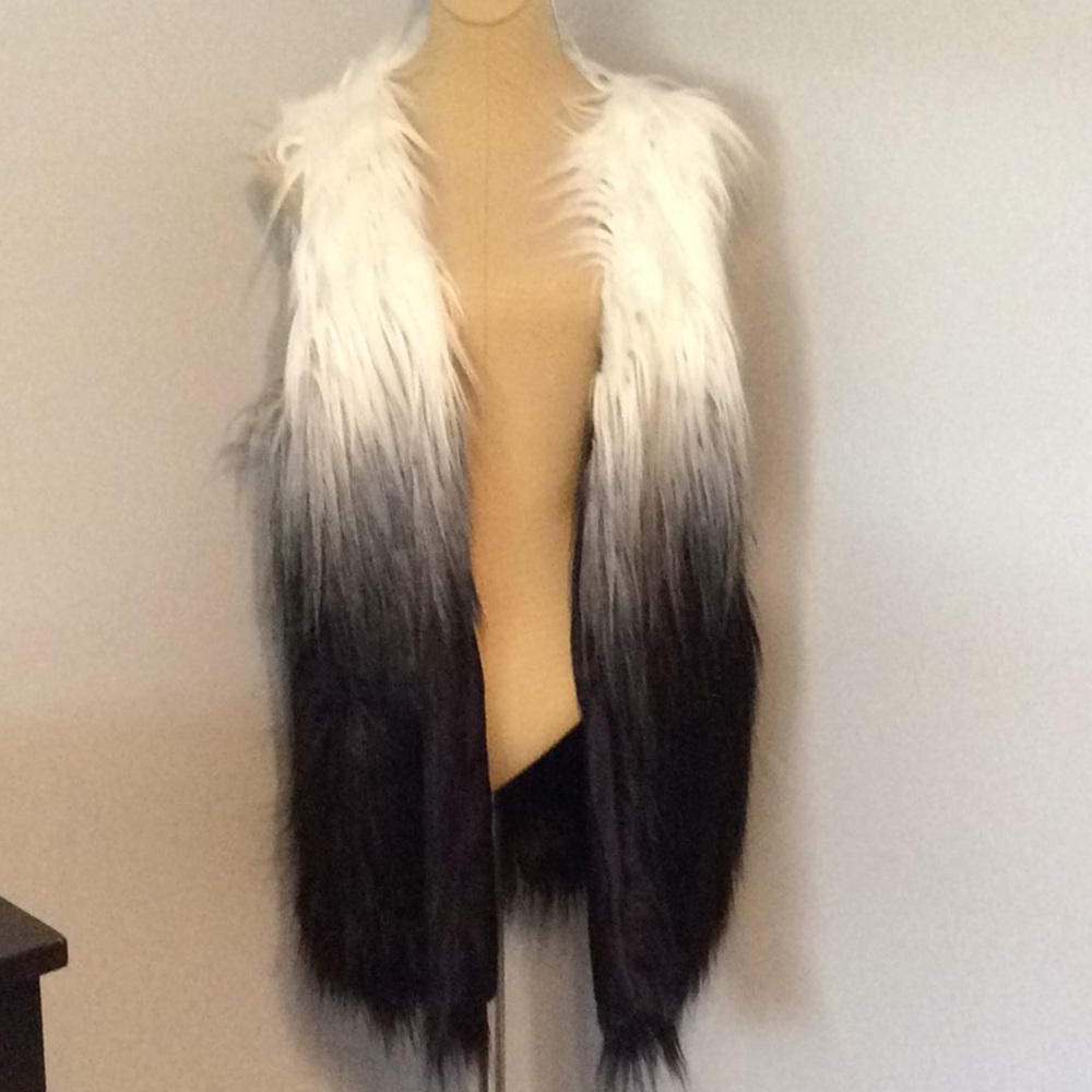 Fur vest